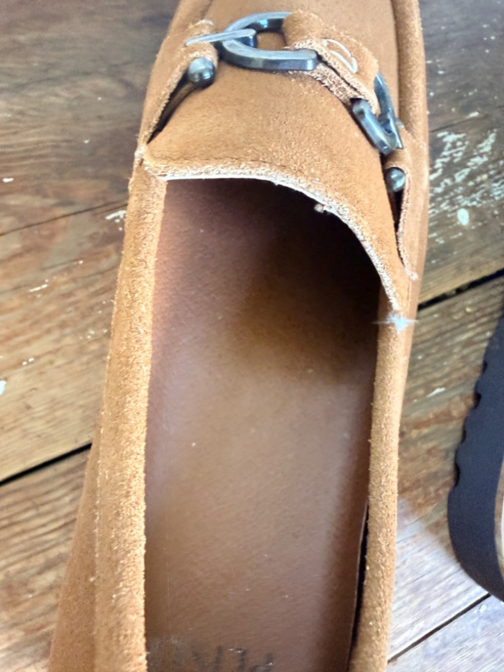 NWOT Donald Pliner Calf Suede Clio Loafer Saddle 11 - Picture 9 of 15